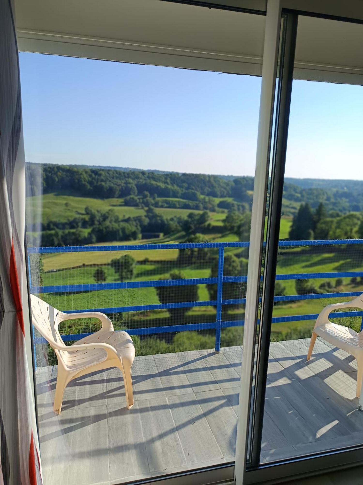 Appartement Bellevue La Tour-dʼAuvergne